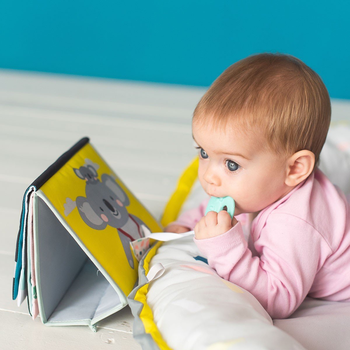 Edukacyjna książeczka z ruchomymi obrazkami Dreamy Koalas Taf Toys The Adventures of Koala Kimmy 12395 - obrazek 10