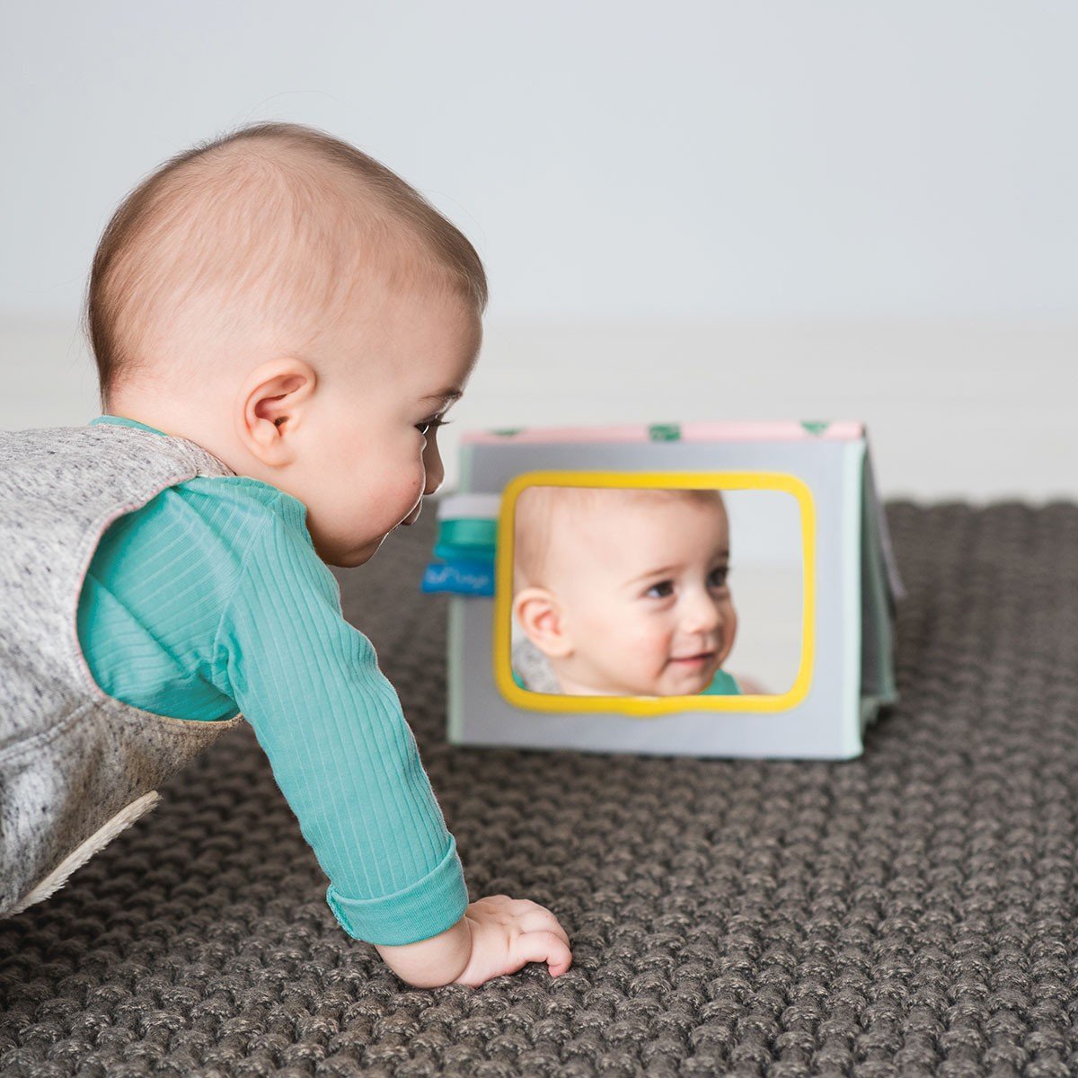 Edukacyjna książeczka z ruchomymi obrazkami Dreamy Koalas Taf Toys The Adventures of Koala Kimmy 12395 - obrazek 8